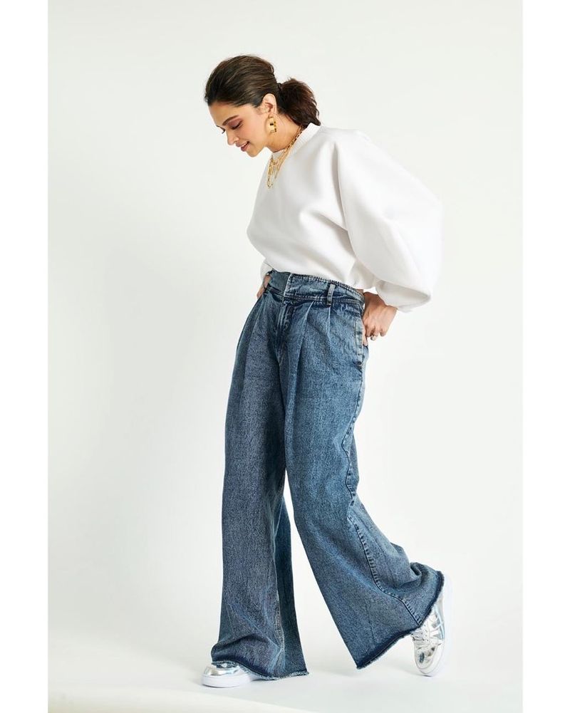 Bell-Bottom Jeans