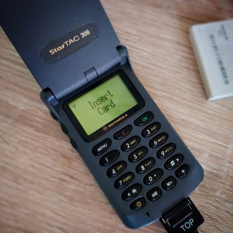 Analog Mobile Phones