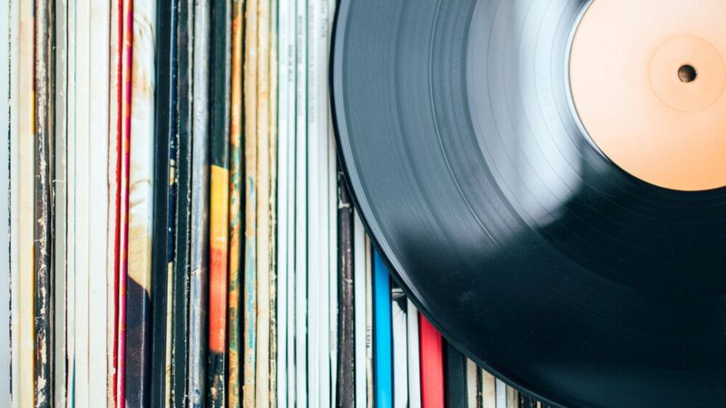 Vinyl records revival