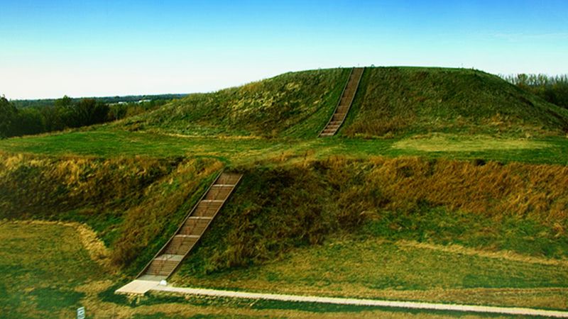 Cahokia Mounds, Illinois