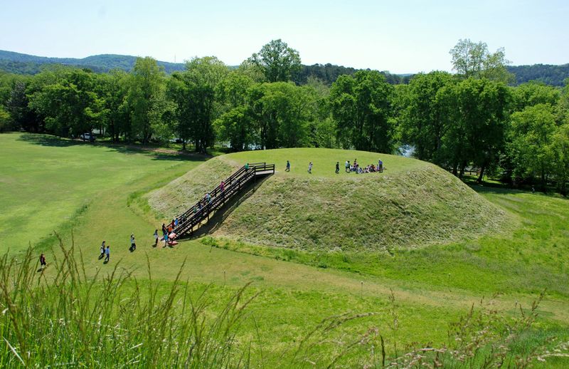 Etowah Indian Mounds, Georgia