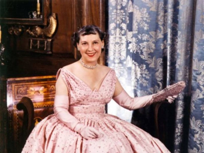 Mamie Eisenhower, 1953