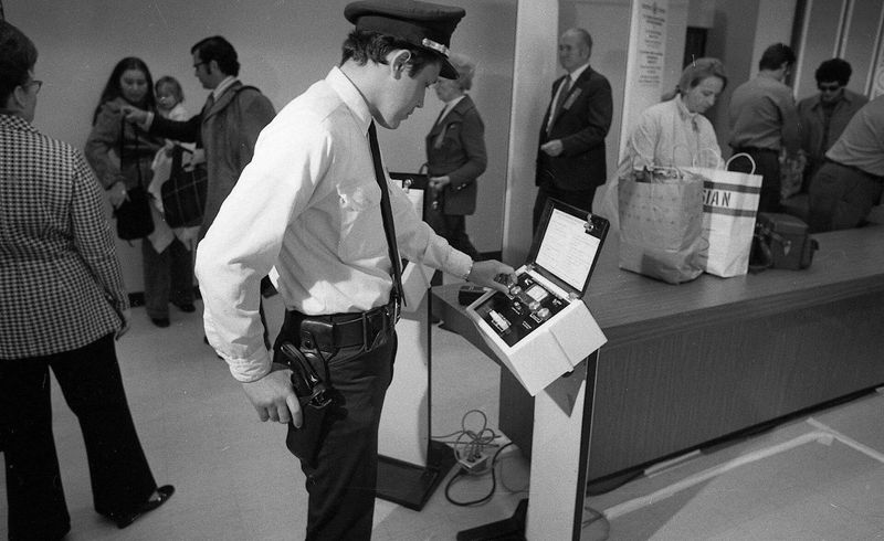Minimal Security Checks for Passengers