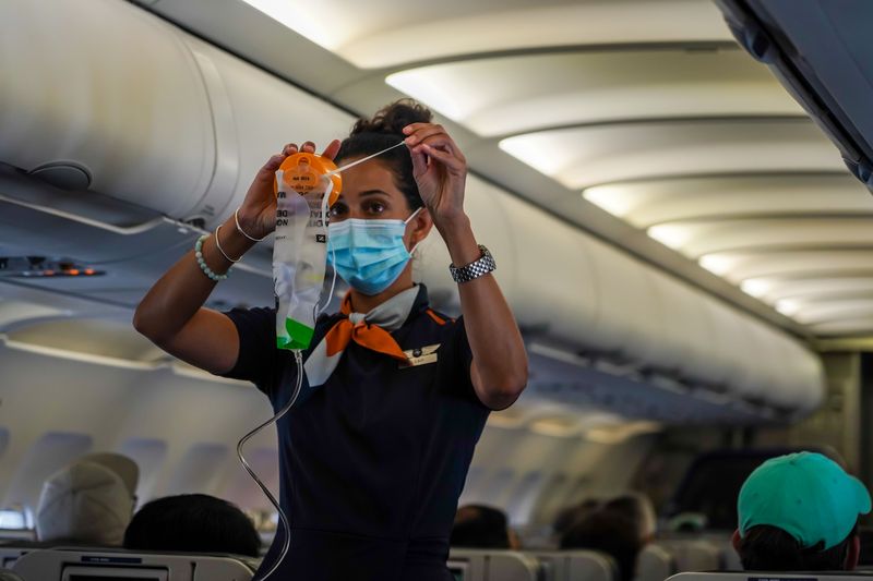 No Oxygen Masks for Passengers