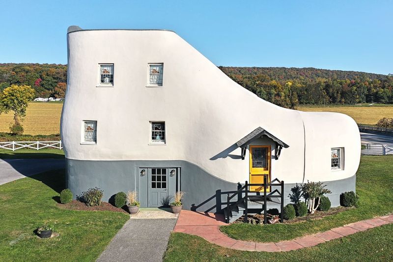 The Haines Shoe House