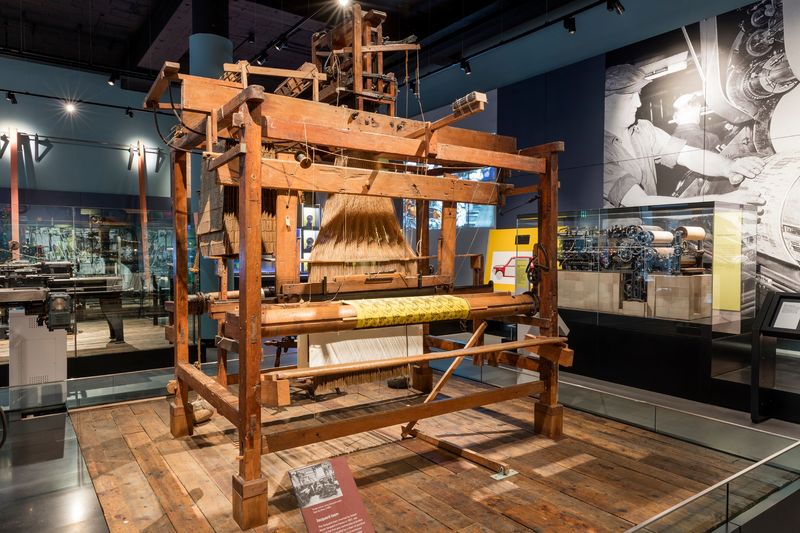 The Jacquard Loom