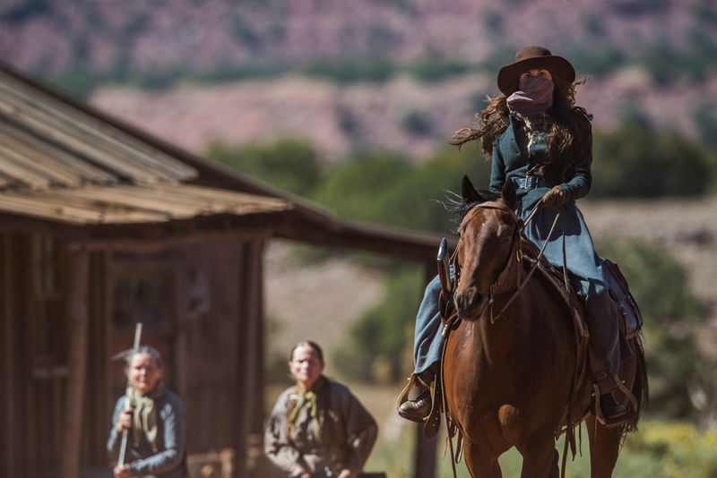 Unsung Heroes of the Frontier: Women Pioneers