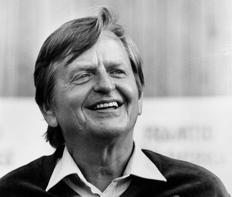 1986 – Swedish Prime Minister Olof Palme is Assassinated