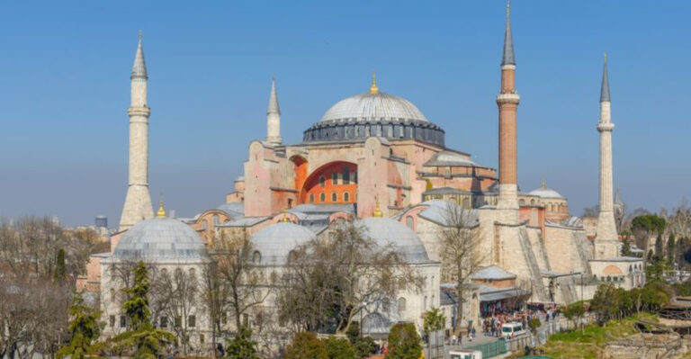 20 Breathtaking Churches That Are Among the Oldest in the World