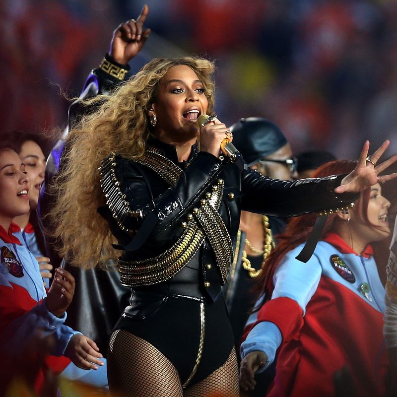 2004 (Super Bowl XXXVIII) – Beyoncé