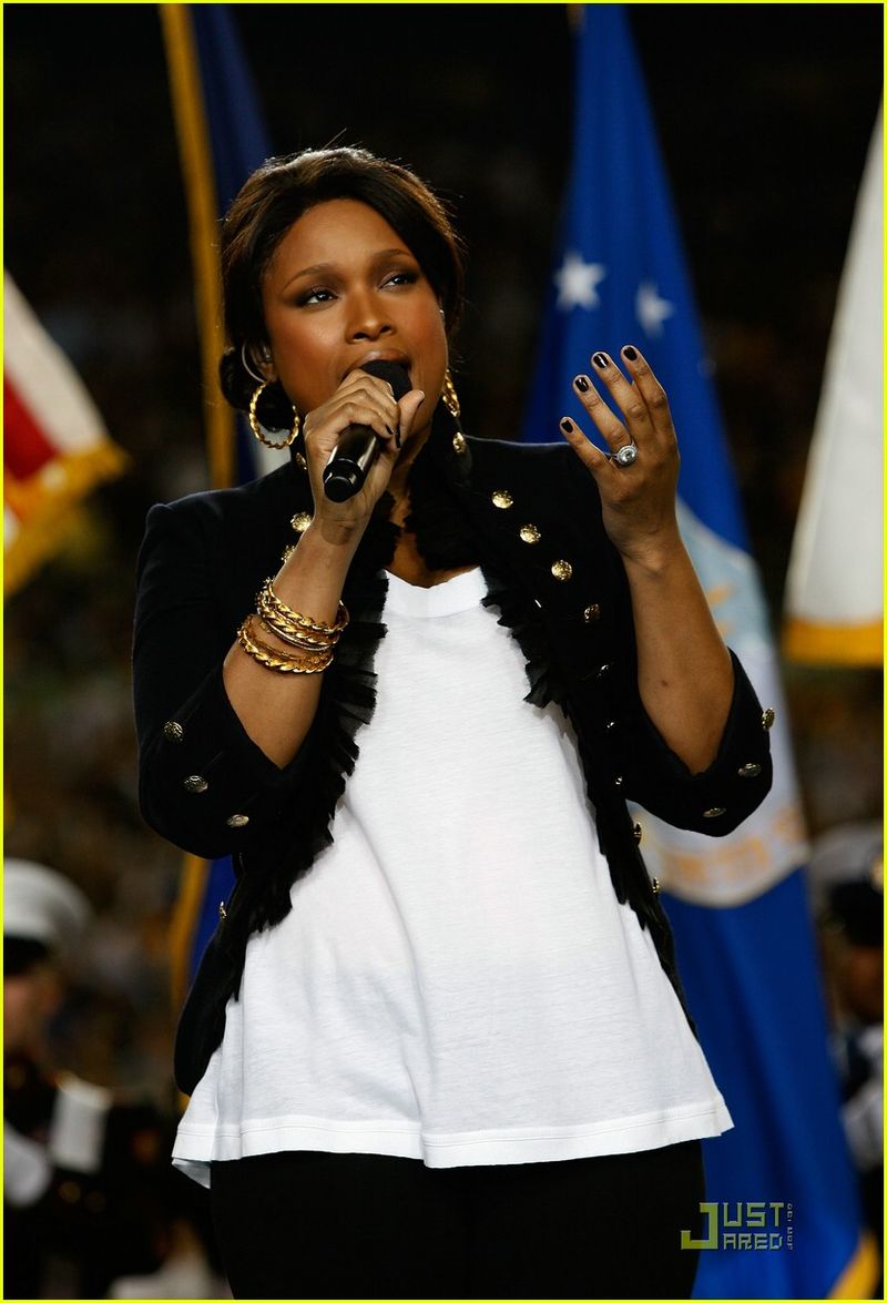 2009 (Super Bowl XLIII) – Jennifer Hudson