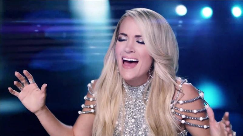 2010 (Super Bowl XLIV) – Carrie Underwood