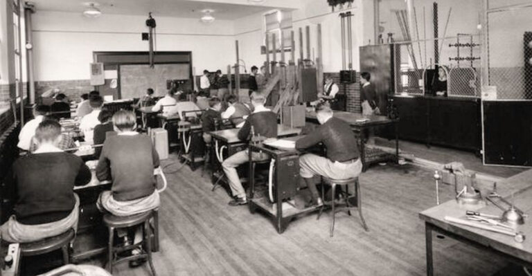 30 Photos Of What Life Looked Like In 1917