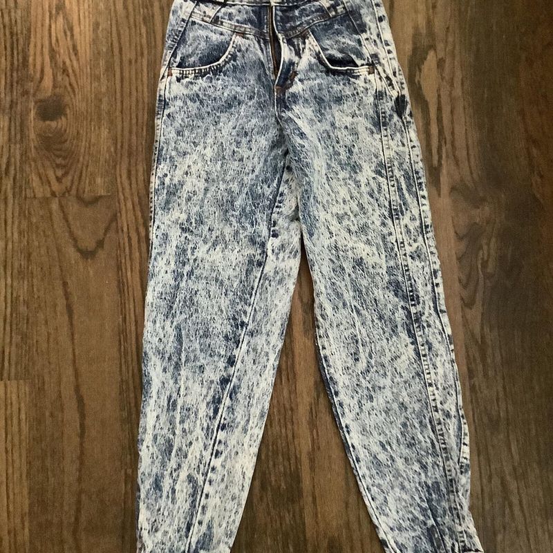 Acid-Wash Jeans