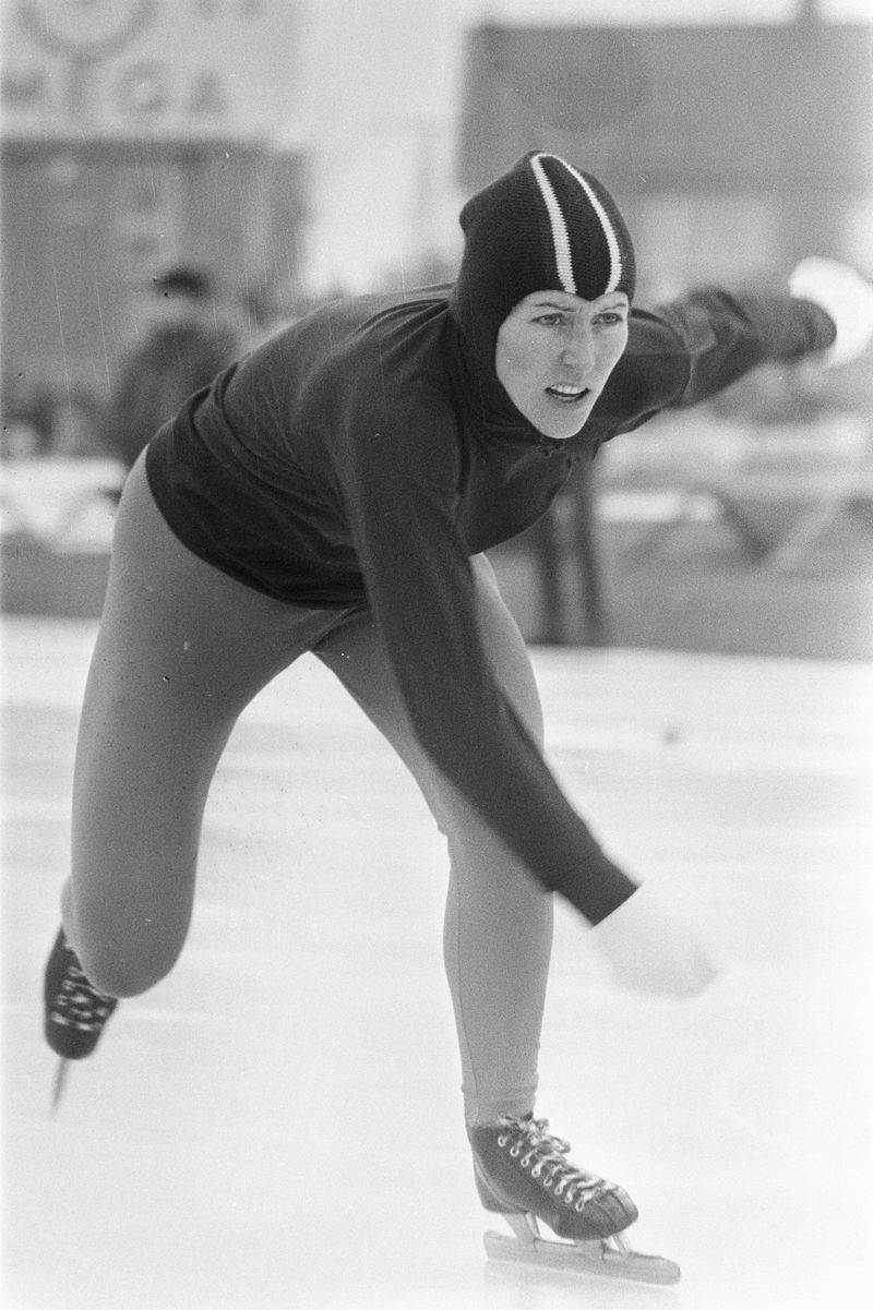 Atje Keulen-Deelstra, Dutch speed skater (2013)