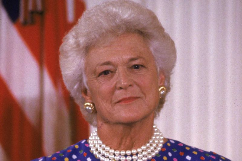 Barbara Bush (1989–1993)