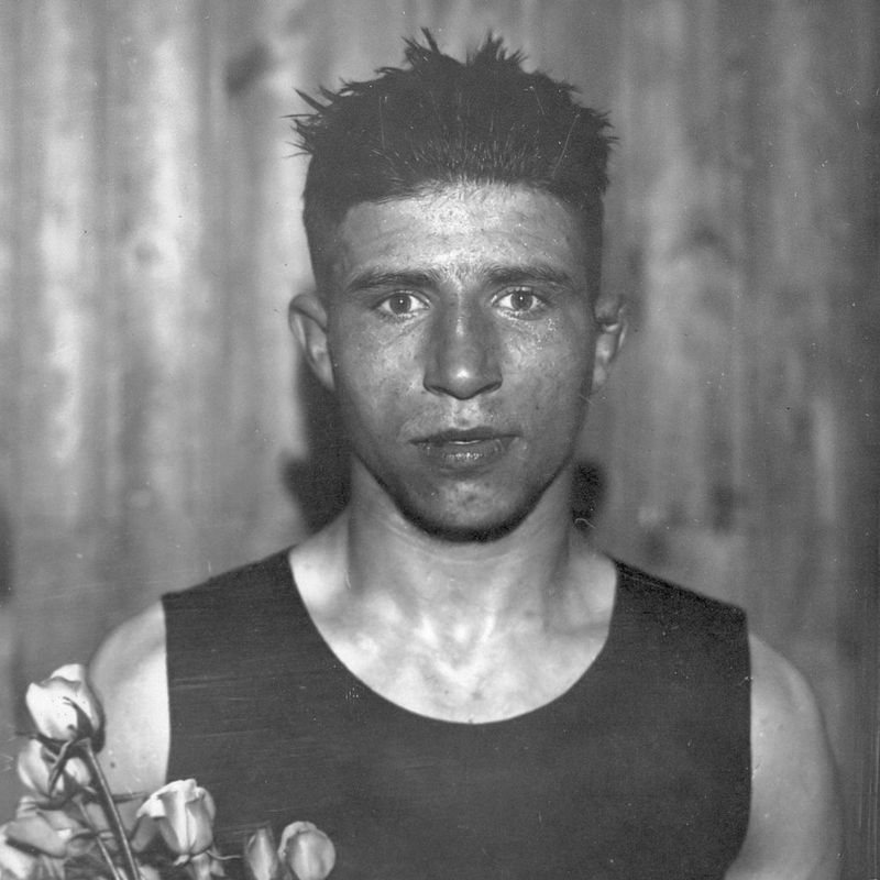 Bep van Klaveren, Dutch boxer, 1992