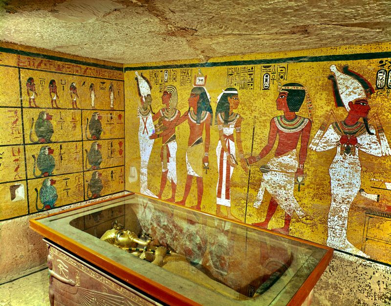 Comparison to Tutankhamun's Tomb