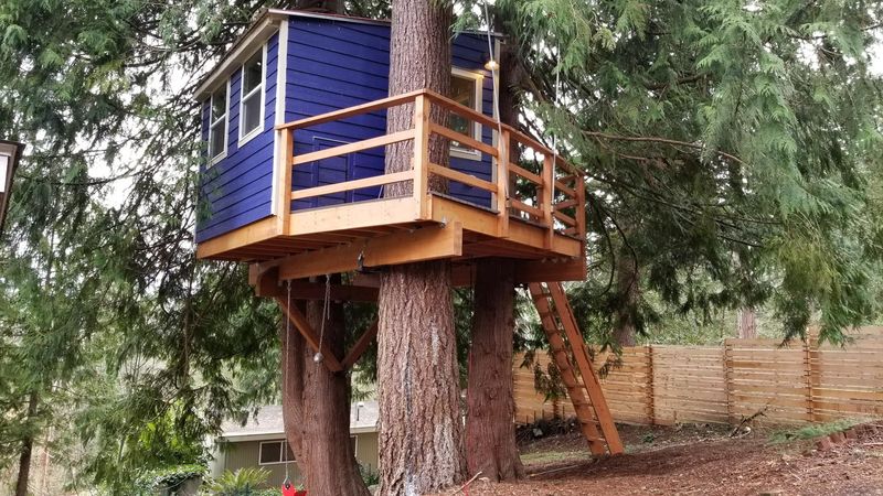 Constructing Treehouses