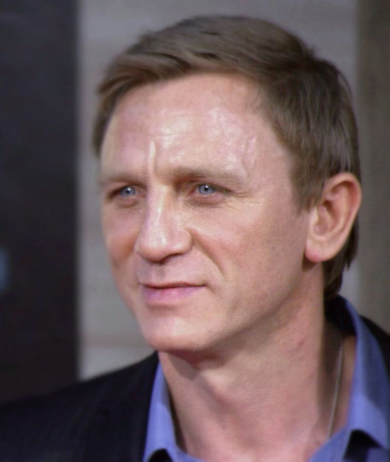 Daniel Craig