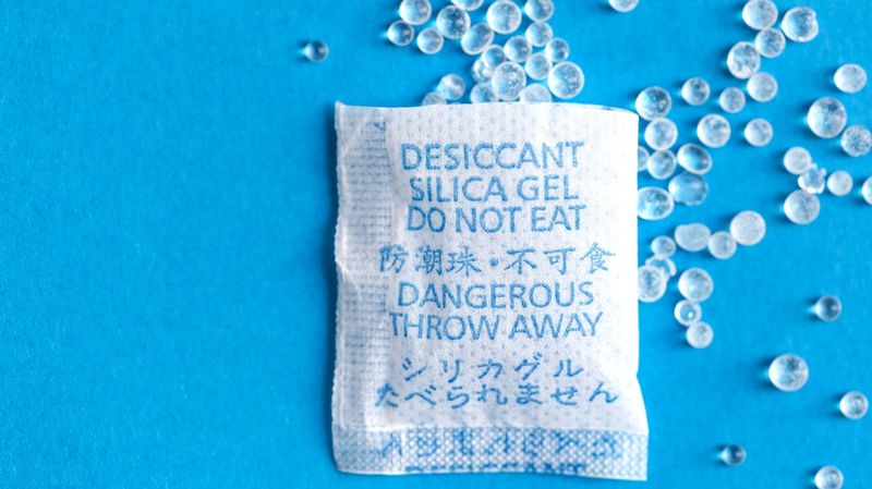 Do Not Eat the Silica Gel Packets