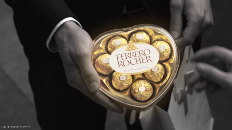 Ferrero Rocher – Golden Romance (1990s)