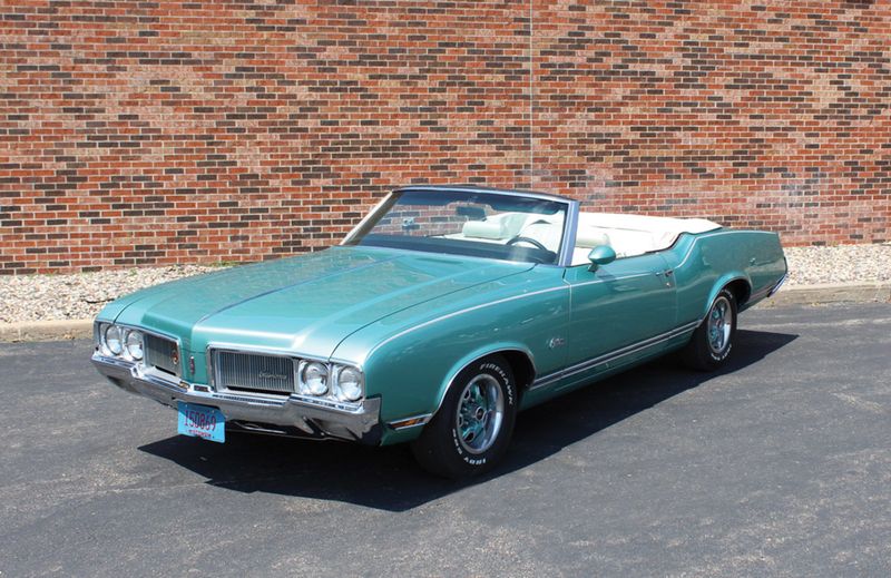 Oldsmobile Cutlass Supreme