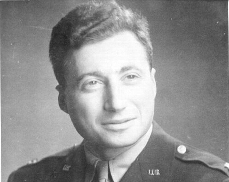 Robert 