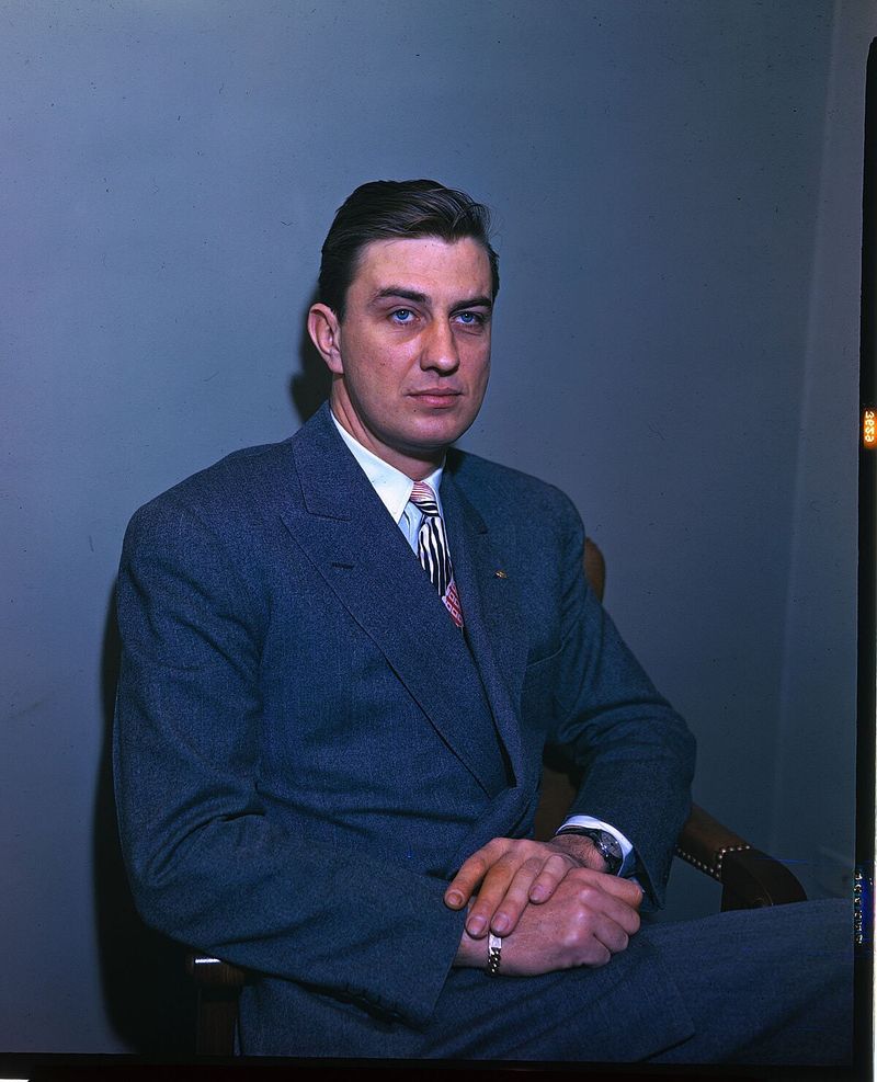 Franklin Delano Roosevelt Jr. (August 17, 1988) – Politician and son of FDR.