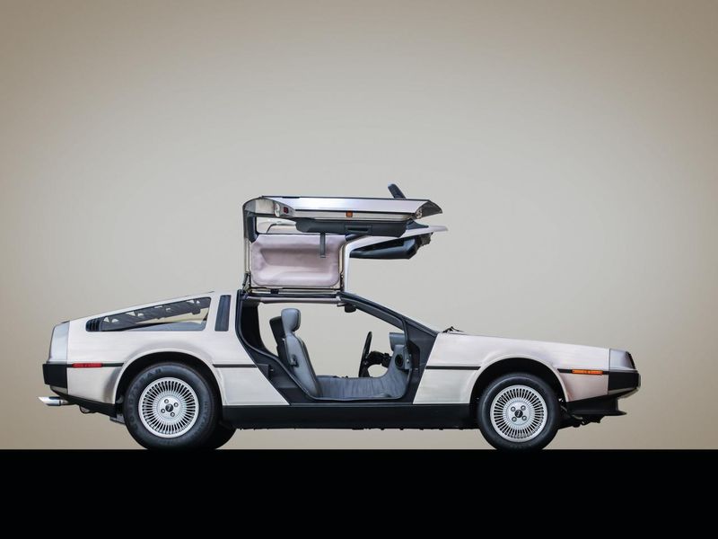 Introduction of the DeLorean DMC-12