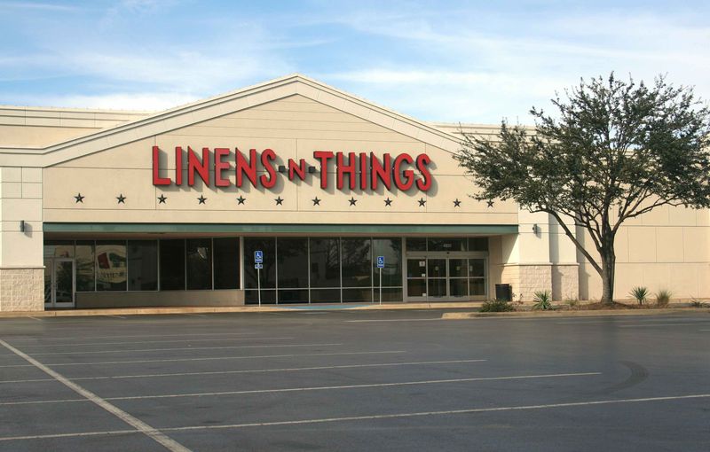 Linens 'n Things