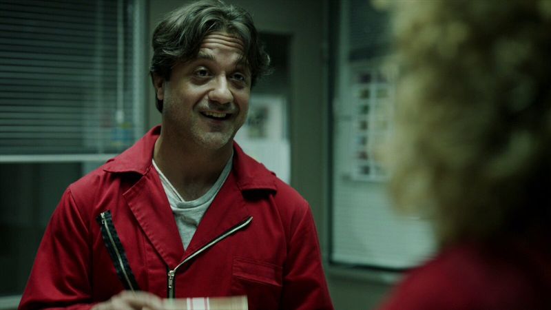 Arturo Román (Money Heist)