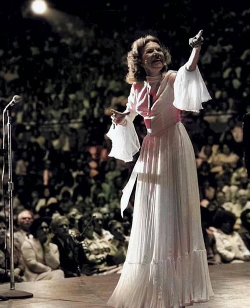 Kathryn Kuhlman, American evangelist (1976)