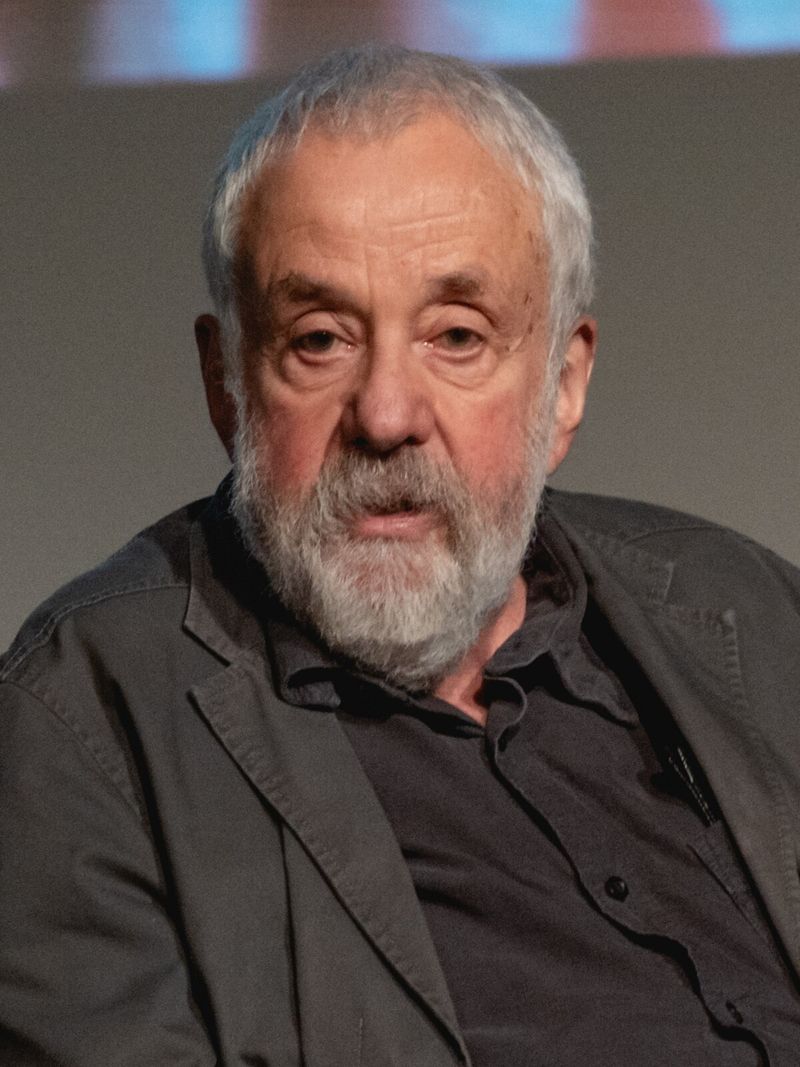 Mike Leigh (1943)