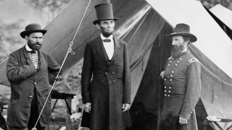 Myth 10: Abraham Lincoln's Main Goal Was to Abolish Slavery