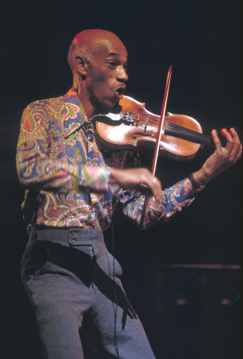 Papa John Creach, American violinist (1994)