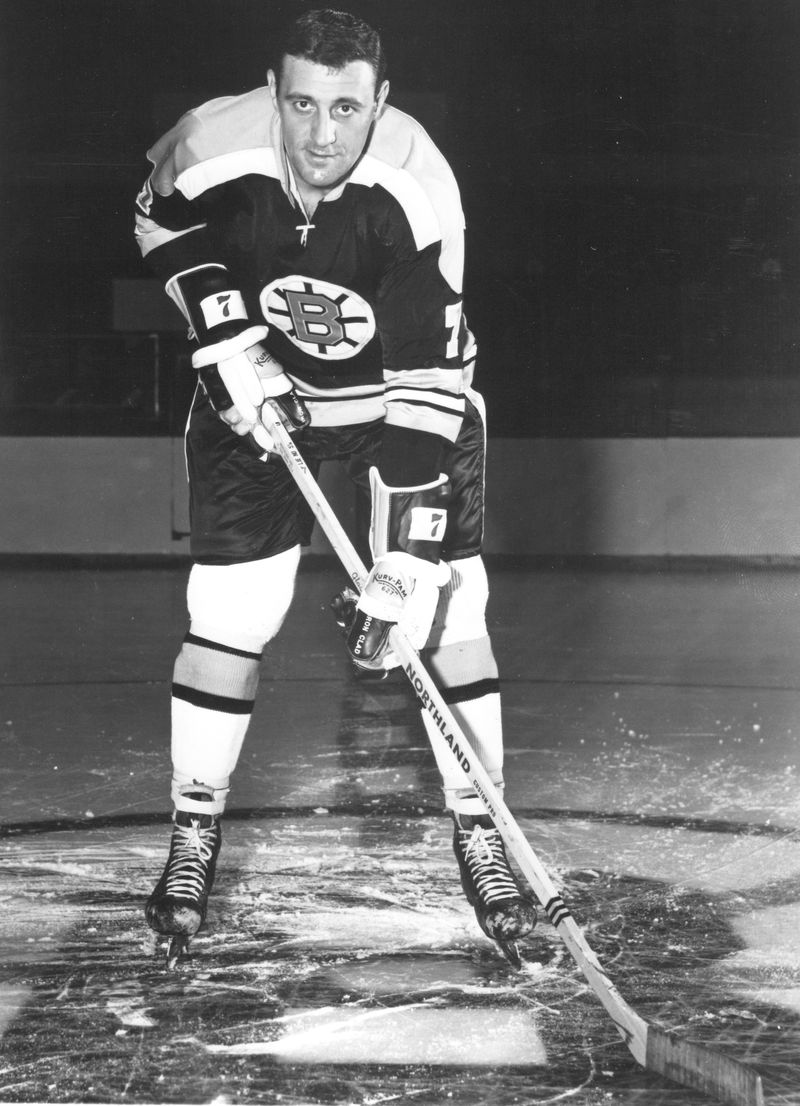 Phil Esposito (1942)