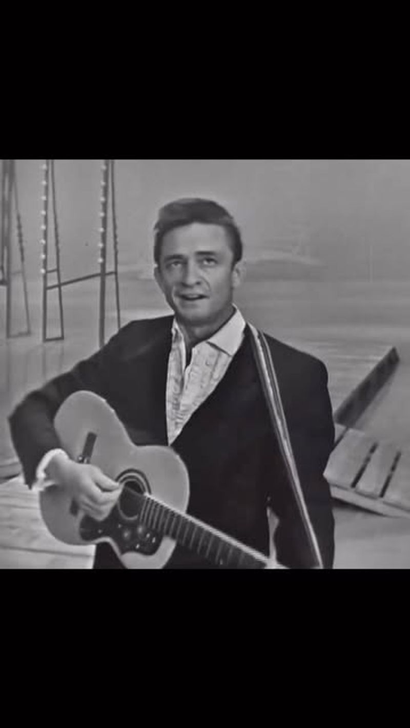 Ring of Fire – Johnny Cash