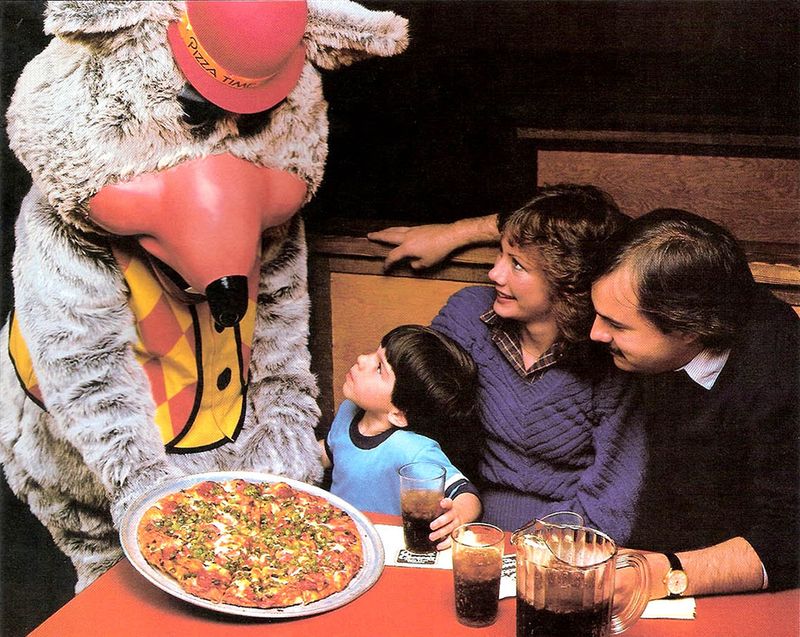 ShowBiz Pizza Place