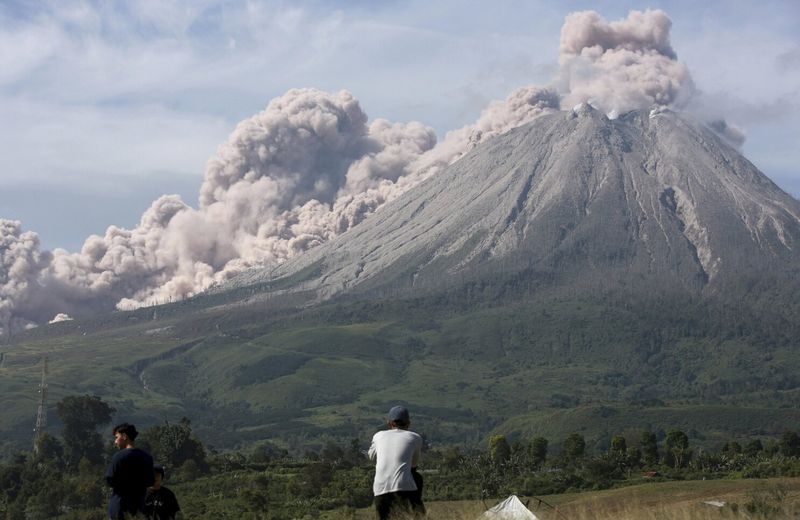 Sinabung (Indonesia, various eruptions since 2010)