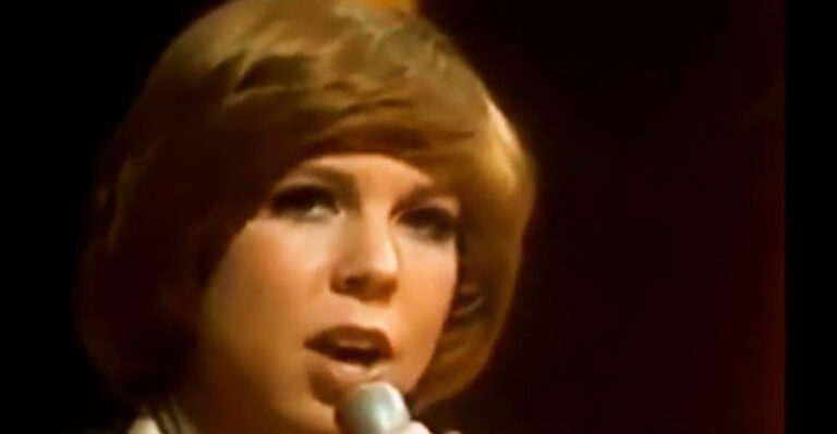 The 20 Biggest Songs of 1973 – #1 Will Take You Back!