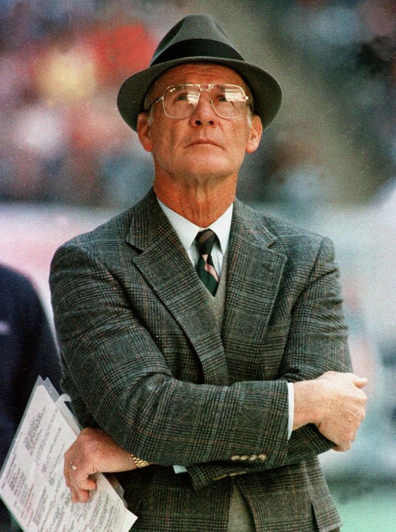 Tom Landry, American football coach, 2000