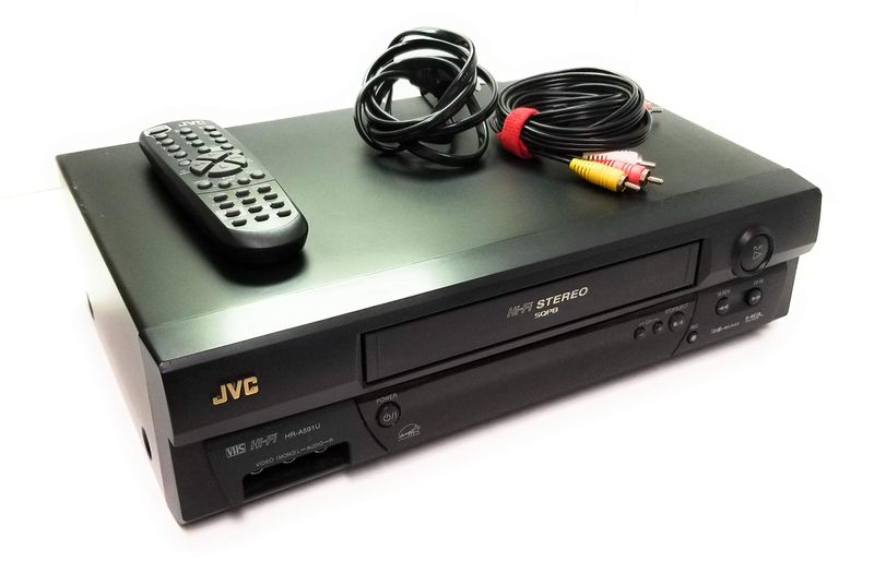 VCRs (VHS Players/Recorders)