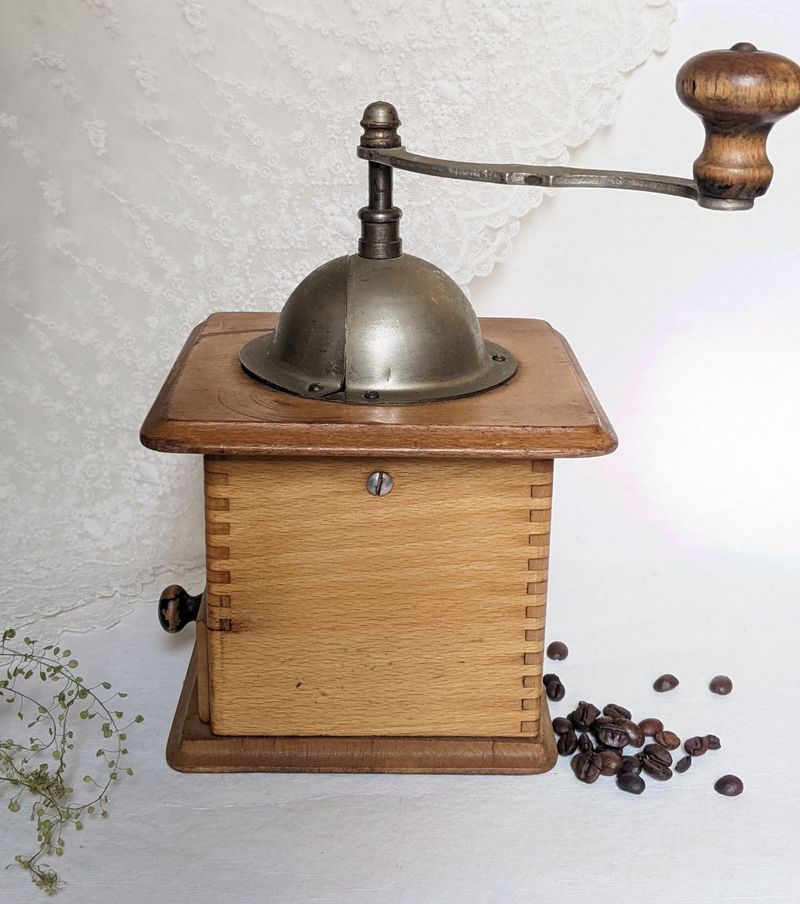 Manual Coffee Grinder