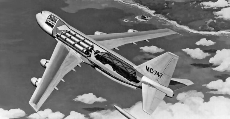 16 Military Secrets Behind Boeing’s Cruise Missile–Armed 747