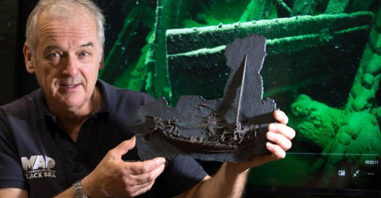 17 Fascinating Facts About the Oldest Ship Ever Discovered in the Deep Sea