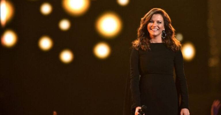 20 Country Music Ballads That’ll Break Your Heart All Over Again