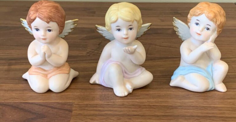 20 Hidden Treasure Vintage Figurines That Could Be Sitting on Your Shelf