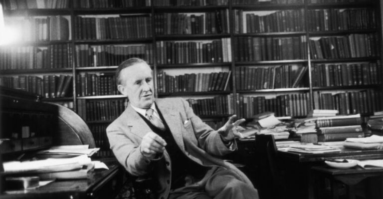 22 Fascinating Facts About J.R.R. Tolkien – The Genius Behind Middle-earth!