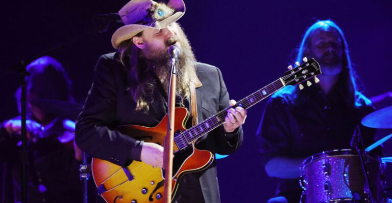 23 Country Songs That Blend Bluegrass, Folk, and Soul